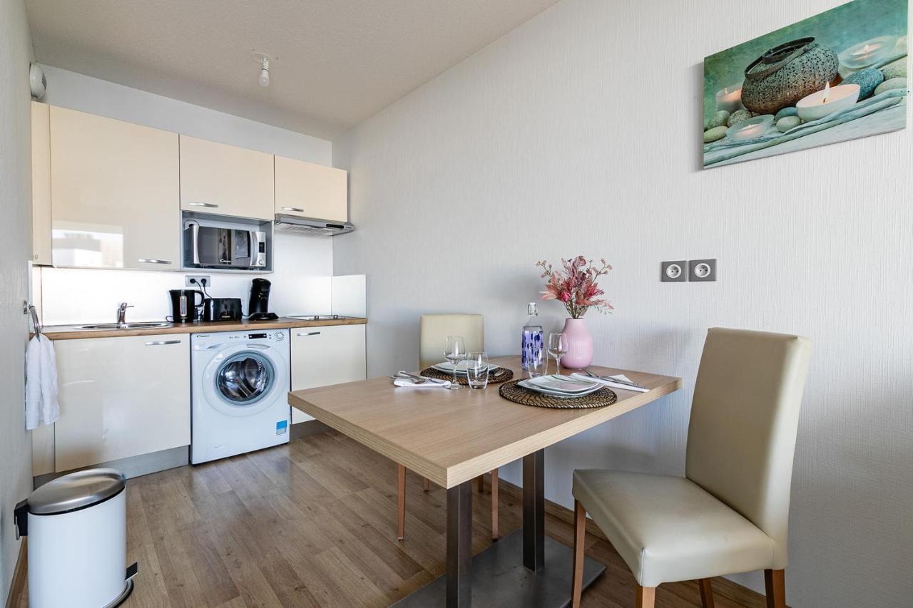 Ovelia Strasbourg - Les Jardins Des Deux Rives Apartment Bagian luar foto